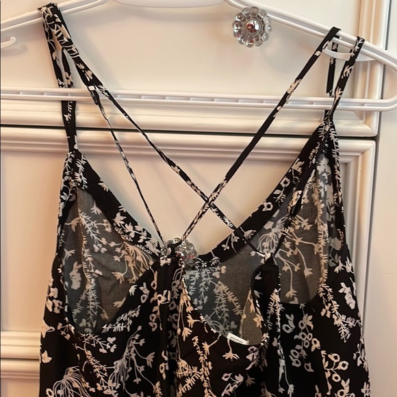 Garage Summer Dress - Picture 3 of 4